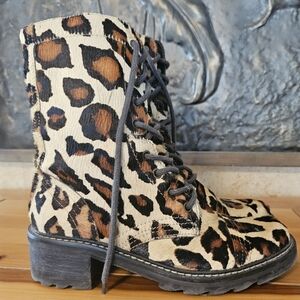 Donald Pliner Leppard Boots